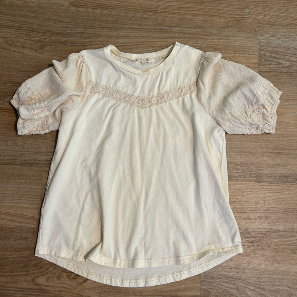 Roolee Ivory Short Sleeve Top